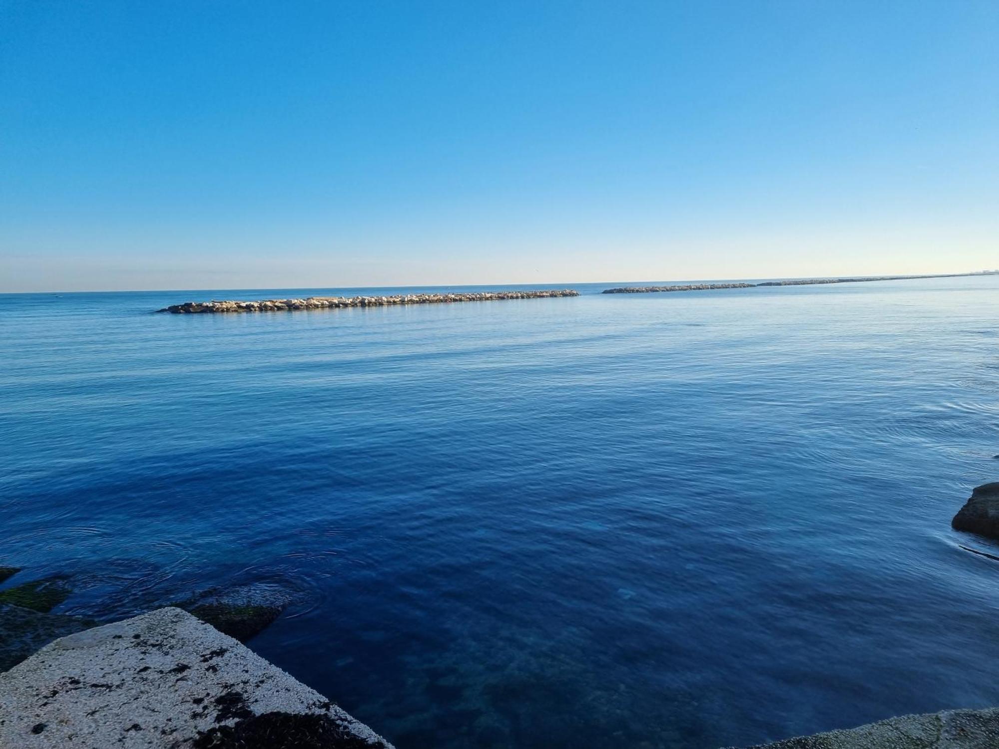 Locazione Turistica Adriatico Hotel Bari Bagian luar foto
